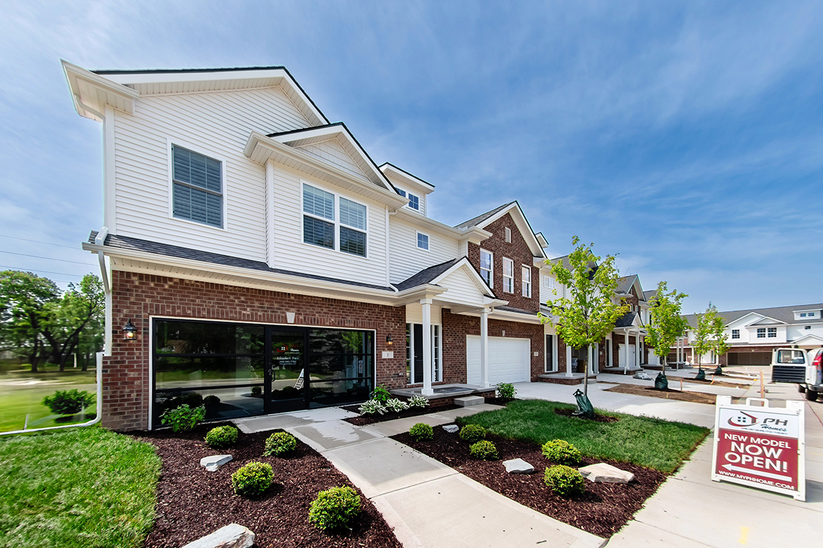 Elizabeth Trace Townhomes