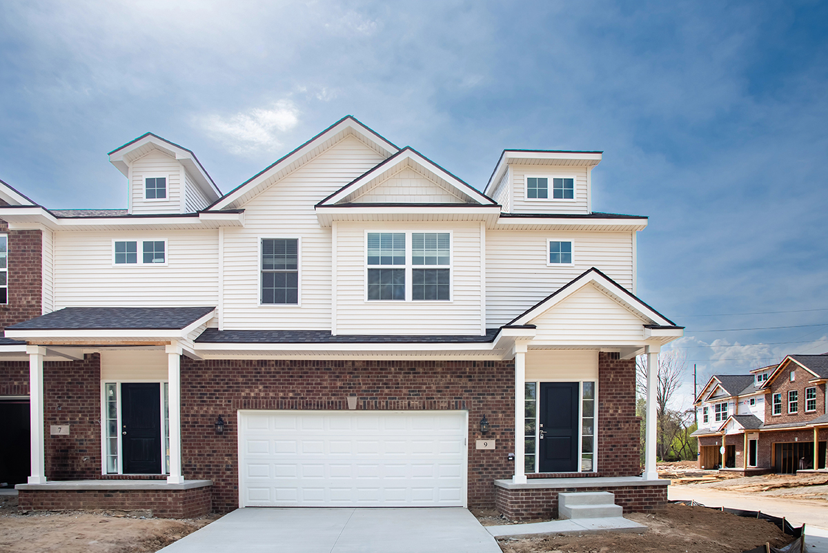 Elizabeth Trace Townhomes